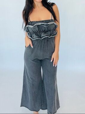 White Birch Black Ruffled Wide Leg Jumpsuit 1XL NWOT Plus Size Boho Chic